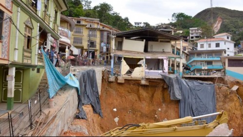 Abismos en la ciudad: aparición de socavones gigantes es cada vez más frecuente en Ecuador