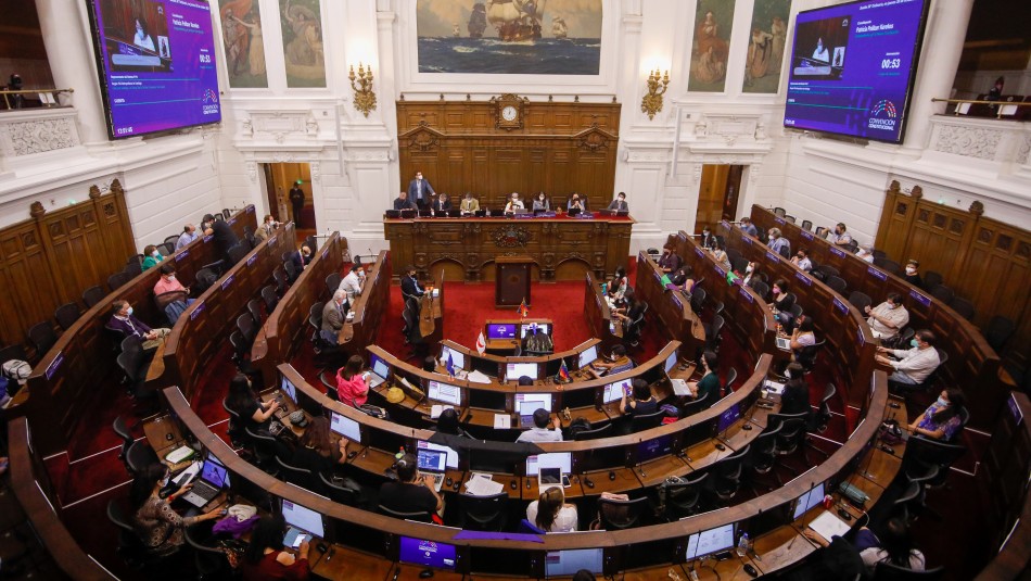 Elisa Loncon será reemplazada este 4 de enero: ¿Quiénes podrían presidir la Convención Constitucional? Elisa Loncon será reemplazada este 4 de enero: ¿Quiénes podrían presidir la Convención Constitucional?