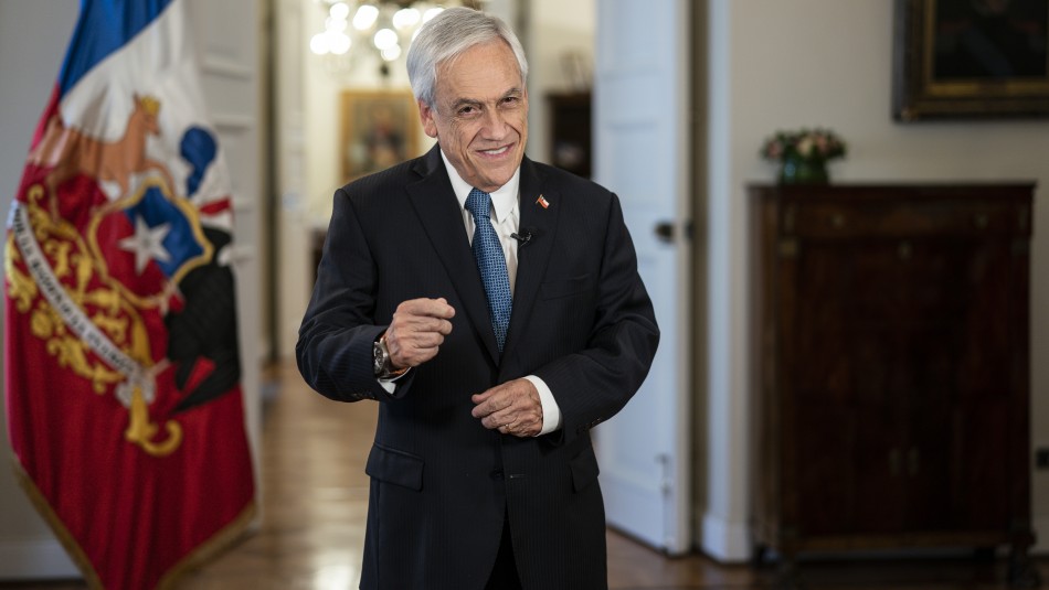 Piñera entrega mensaje de Año Nuevo y desea el Piñera entrega mensaje de Año Nuevo y desea el