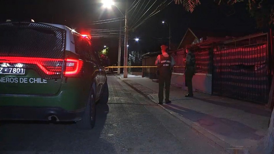 Se entrega presunto acompañante de los asesinos de tres jóvenes en Peñalolén Se entrega presunto acompañante de los asesinos de tres jóvenes en Peñalolén