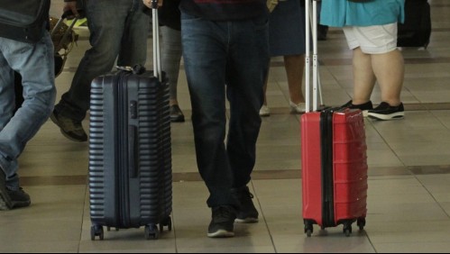 Banco se querella contra sujeto que costeó lujosas vacaciones en Estados Unidos y obtuvo reembolso indebido