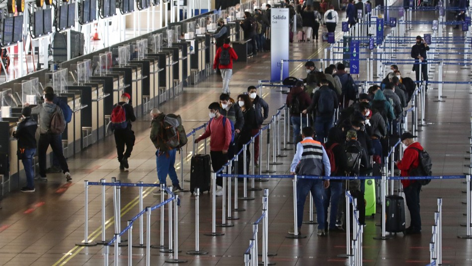 Colmed llama a no viajar a Argentina por aumento de casos de Covid: Gobierno trasandino en alerta por Ómicron Colmed llama a no viajar a Argentina por aumento de casos de Covid: Gobierno trasandino en alerta por Ómicron