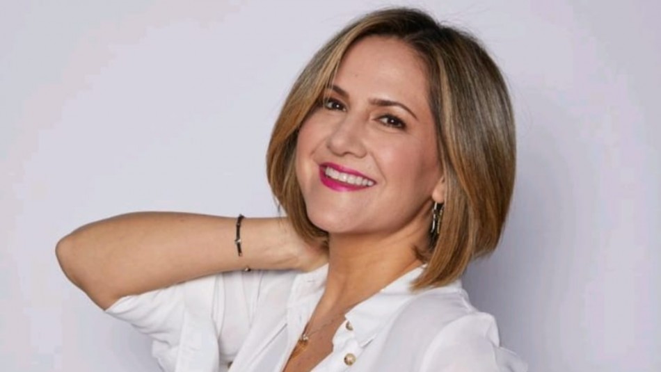 Sólo gasta $30 mil mensuales: Michelle Adam confiesa lo bien que la ha ido manejando su auto eléctrico Sólo gasta $30 mil mensuales: Michelle Adam confiesa lo bien que la ha ido manejando su auto eléctrico