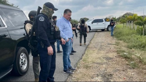 Hallan 9 cadáveres abandonados en un camino rural de México
