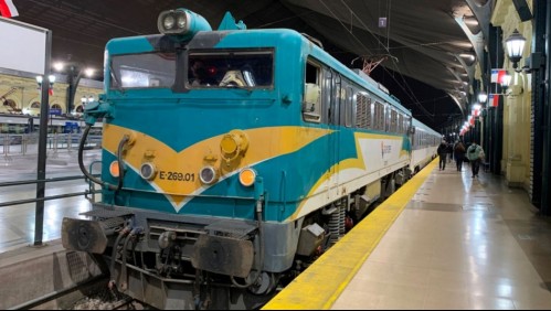Con recuerdos cargados de nostalgia volvió el tren nocturno a Concepción: Servicio operará todo el verano