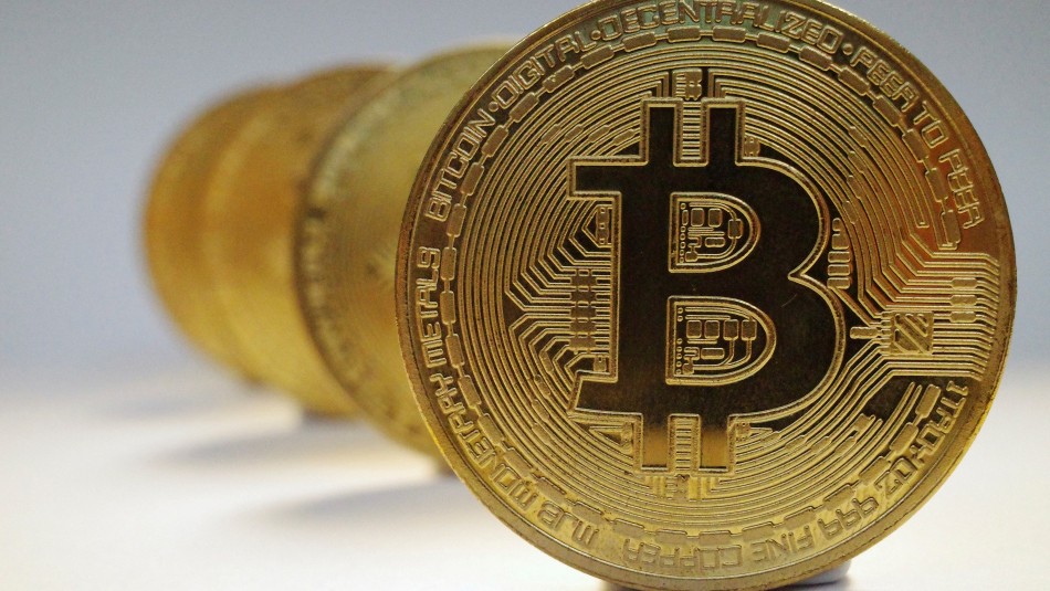 El bitcoin cae por debajo de los 40.000 dólares por primera vez desde fines de septiembre