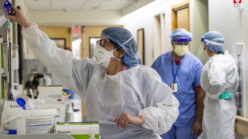 Estados Unidos registra récord de hospitalizaciones por Covid-19 Estados Unidos registra récord de hospitalizaciones por Covid-19