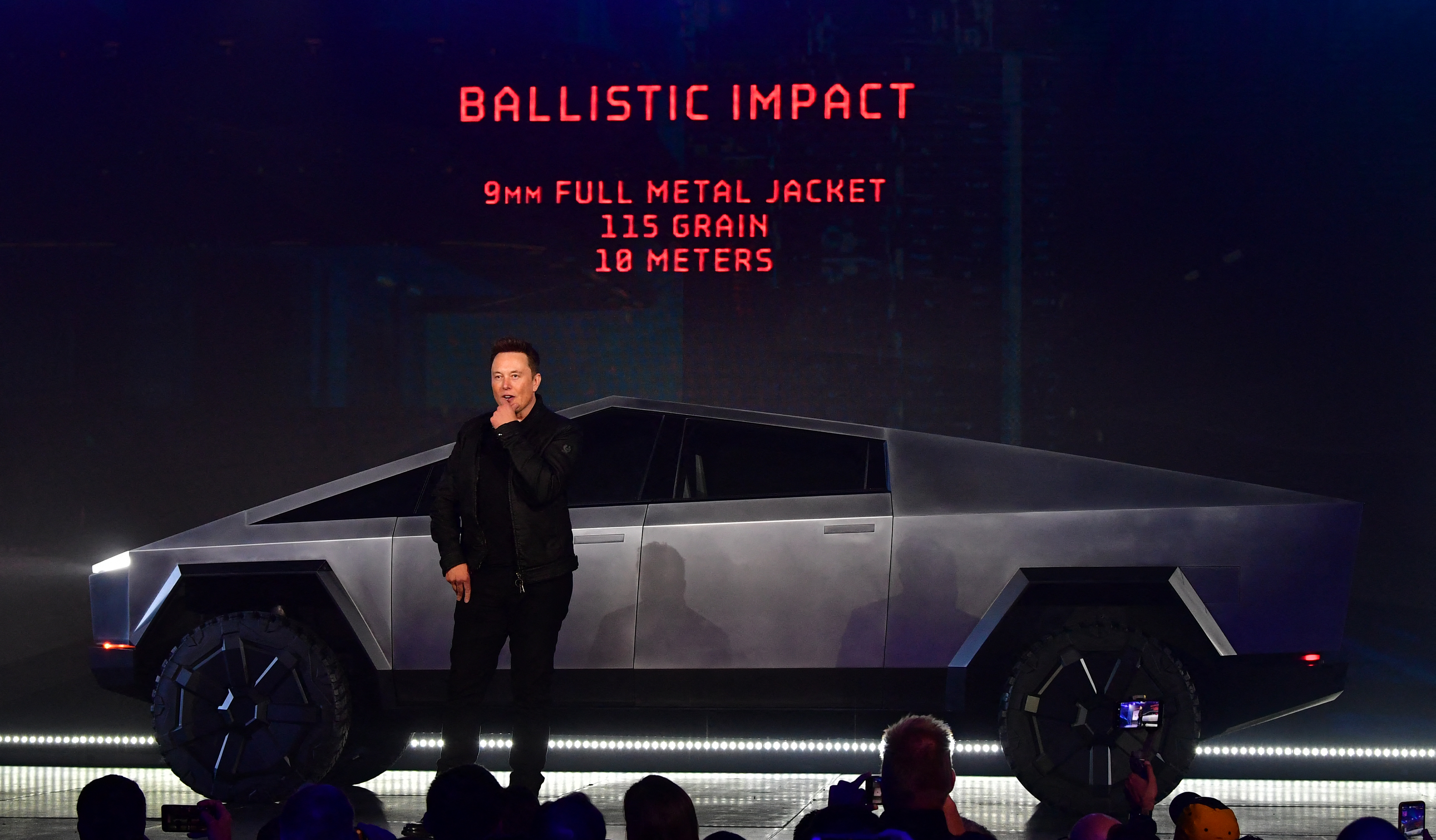 Elon Musk presentado el Cybertruck de Tesla