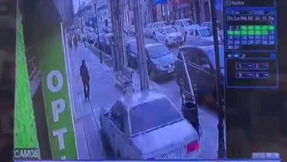 Video muestra a peatón que se salvó de milagro de ser atropellado por auto que circulaba por la vereda en Punta Arenas