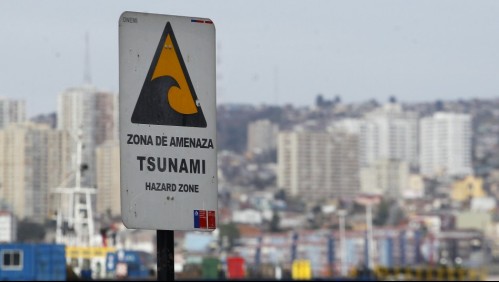 SHOA cancela todas las alertas de tsunami: Personas pueden volver a sus casas pero no acercarse al borde costero