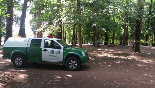 Detienen a menor de edad por su presunta participación en homicidio de hombre en Valdivia