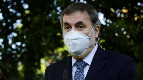 Presidente del Colmed no descarta 'más limitaciones para los no vacunados' ante alza de contagios por Covid