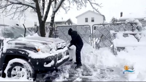 Hielo, viento y tornados: poderosa nevazón paraliza a Estados Unidos