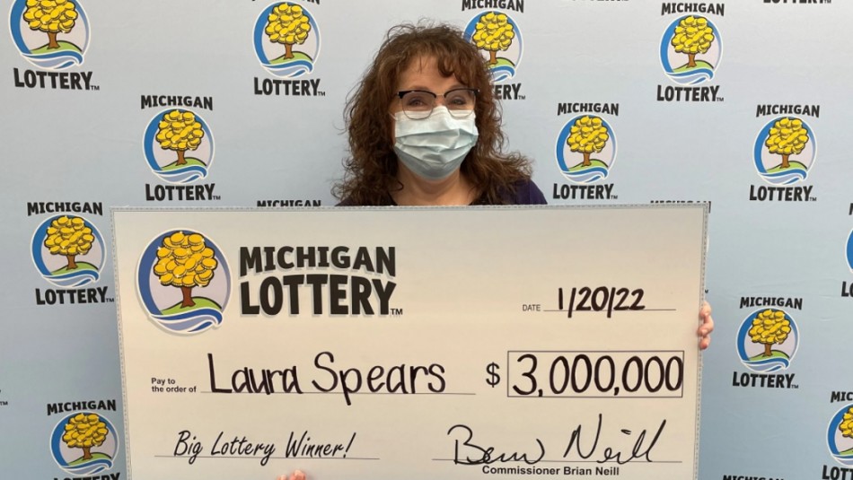 mujer-gana-millonario-premio-de-loteria-en-estados-unidos Revisó su carpeta de correo no deseado y descubrió que había ganado 3 millones de dólares en un juego de azar