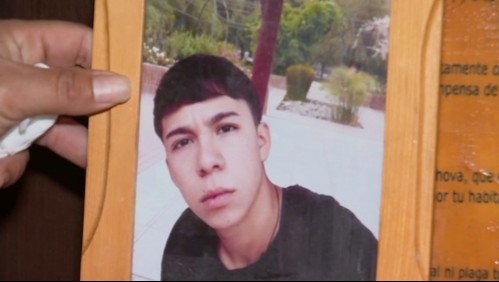 'Por salir a una plaza me lo traje en un cajón': El relato de una madre que perdió a su hijo por bala loca