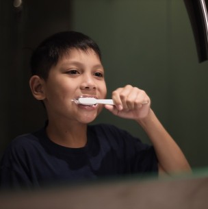 Estos son los consejos que debes seguir para cuidar los dientes de los niños Estos son los consejos que debes seguir para cuidar los dientes de los niños