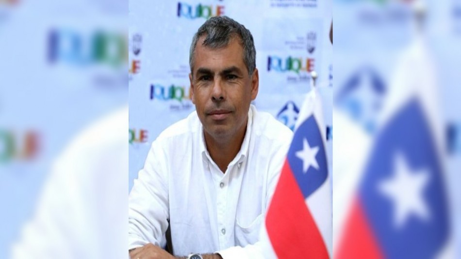 Alcalde de Iquique llega a Santiago a pedir ayuda por situación migratoria: Alcalde de Iquique llega a Santiago a pedir ayuda por situación migratoria:
