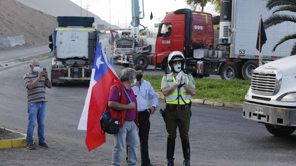 Vocero de camioneros que se manifiestan en Iquique: Vocero de camioneros que se manifiestan en Iquique: