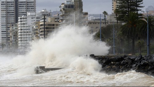 Armada emite aviso por marejadas para cinco regiones del país
