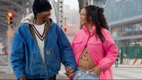 Rihanna revela que está embarazada de su primer bebé con tiernas fotos