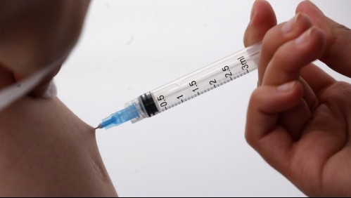 Desde los 12 años: ISP valida el uso de emergencia de la vacuna contra el coronavirus del laboratorio Moderna