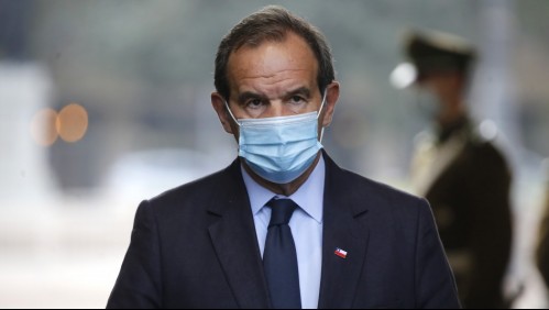 Canciller Allamand reaparece en España tras ser electo para nuevo cargo: oposición analiza acusación constitucional