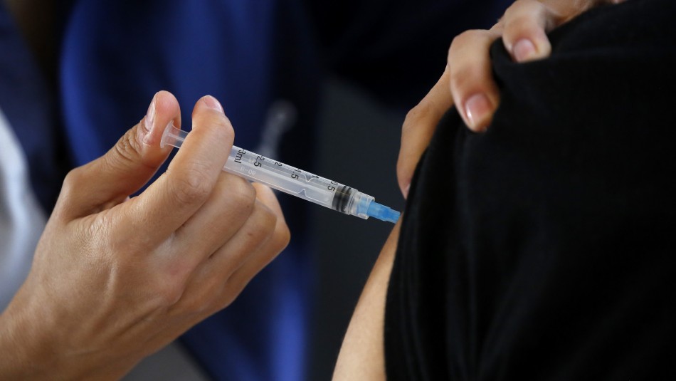 A partir del lunes 7 de febrero: Minsal ratifica inicio de cuarta dosis de vacunación para mayores de 55 años