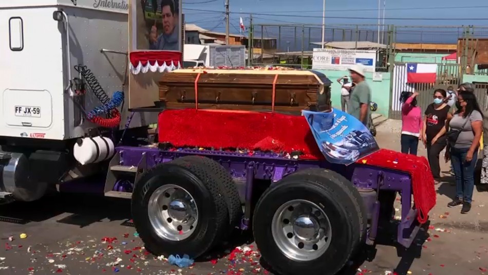 Se realiza masiva despedida de joven camionero asesinado en Antofagasta