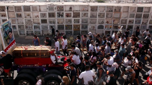 Familiares y amigos despidieron a joven camionero Byron Castillo en un multitudinario funeral