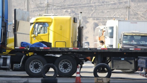 Camioneros depondrán bloqueos de rutas a partir de la mañana de este lunes: 'Se llegó a un acuerdo con lo que pedíamos'