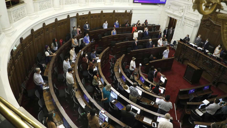 Estado regional, plurinacional e intercultural: Las nuevas definiciones de la Convención Estado regional, plurinacional e intercultural: Las nuevas definiciones de la Convención