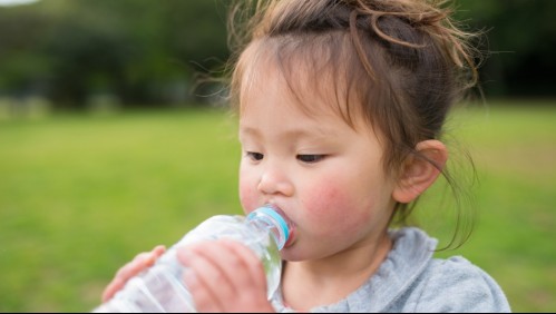 Golpe de calor: Lo que puedes hacer para ayudar a un niño afectado