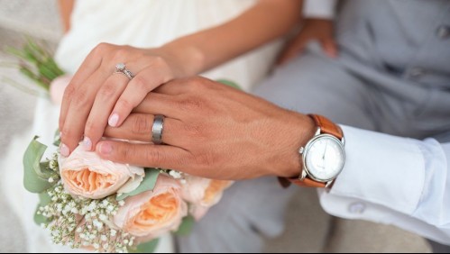 Un médico falso se casó con 14 mujeres para estafarlas: Lo hizo durante más de 40 años