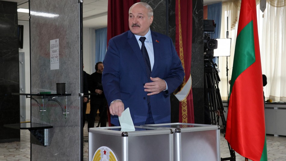 Bielorrusia aprueba reformas que refuerzan poderes de Lukashenko: No se descarta despliegue de armas nucleares rusas Bielorrusia aprueba reformas que refuerzan poderes de Lukashenko: No se descarta despliegue de armas nucleares rusas