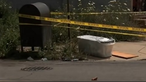 Asesina a su prima, abandona su cadáver en la calle y se hace pasar por ella con mensajes de texto