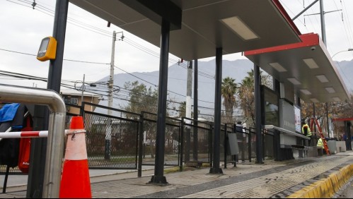 Niño de 7 años muere electrocutado en un paradero de La Pintana
