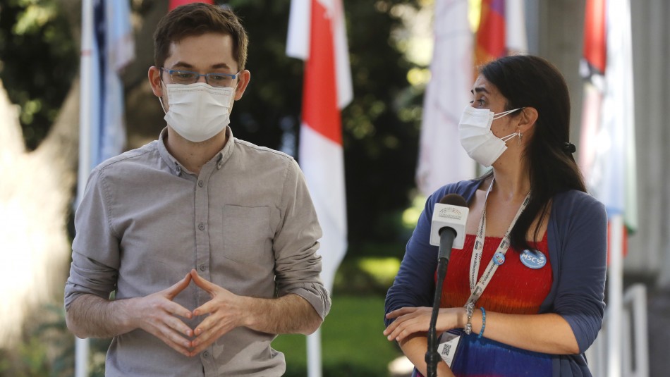 Encuesta Criteria: Aumenta en cuatro puntos el rechazo al trabajo de la Convención Encuesta Criteria: Aumenta en cuatro puntos el rechazo al trabajo de la Convención