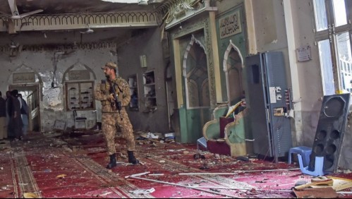 Al menos 56 muertos y 194 heridos en atentado contra mezquita de Pakistán tras ataque suicida