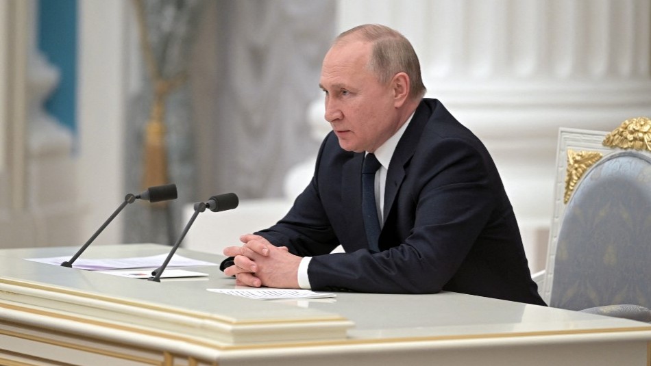 Putin acusa a Ucrania de impedir las evacuaciones humanitarias en Mariúpol Putin acusa a Ucrania de impedir las evacuaciones humanitarias en Mariúpol