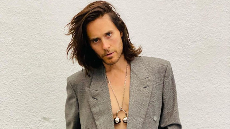 Abrigo en animal print y enormes lentes Gucci: El excéntrico look de Jared Leto para el estreno de Abrigo en animal print y enormes lentes Gucci: El excéntrico look de Jared Leto para el estreno de
