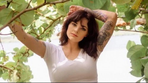 Joven madre fue por una reducción de senos pero terminó con implantes mamarios, abdominoplastía y una liposucción