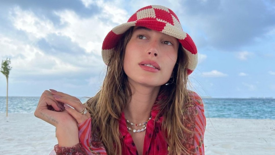hailey-bieber Hailey Bieber asegura que sufrió