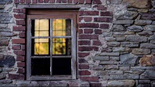 Hombre encuentra el esqueleto de su padre luego de no visitarlo durante seis años