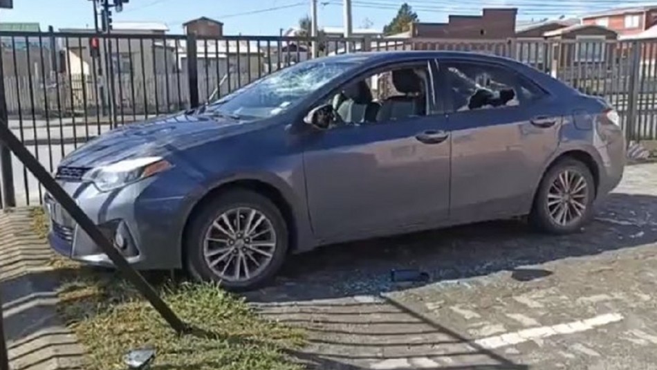 Demandan a mujer que atacó con una llave inglesa el auto de su exempleadora tras perder juicio Demandan a mujer que atacó con una llave inglesa el auto de su exempleadora tras perder juicio