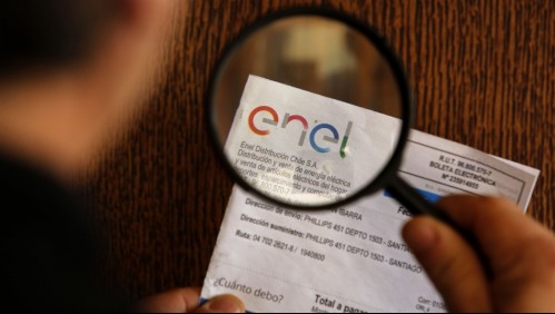 Sernac presenta demanda colectiva contra Enel por cobrar seguros a clientes en las cuentas de luz