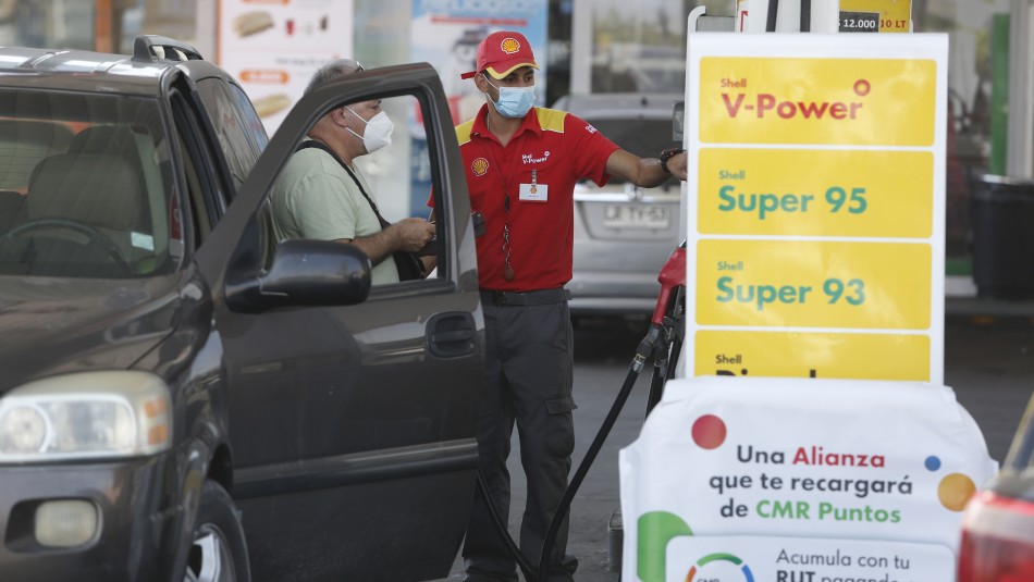 propuesta Presentan propuesta para suspender el impuesto a los combustibles ante sostenidas alzas en el precio