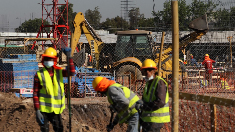 Jornada laboral de 40 horas y salario mínimo de $500 mil son las prioridades del Gobierno en materia de trabajo Jornada laboral de 40 horas y salario mínimo de $500 mil son las prioridades del Gobierno en materia de trabajo