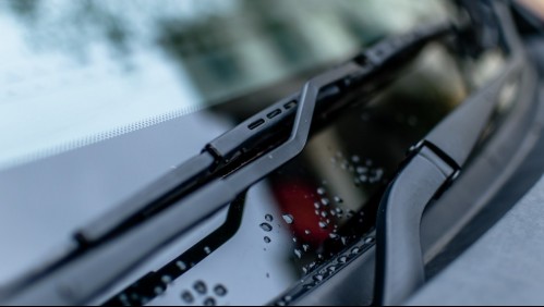 La Calera prohíbe labor de limpiaparabrisas callejeros: 'Responden con violencia en caso de negarles dinero'