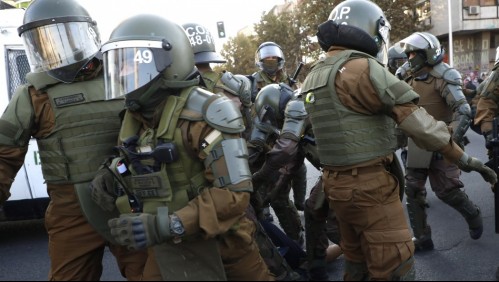 'Vimos y escuchamos videos': Gobierno explica por qué solicitó investigación a Carabineros por actuar en Plaza Baquedano