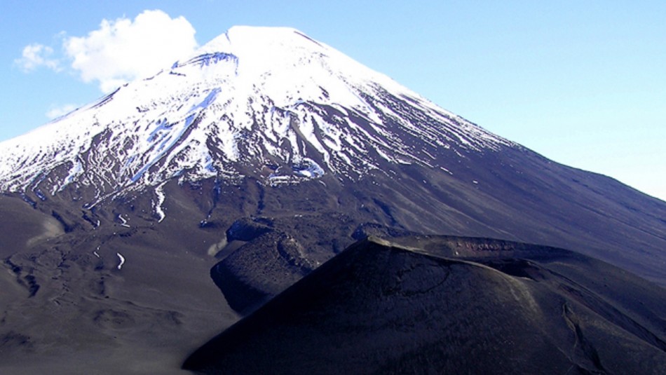 Decretan Alerta Técnica Amarilla para volcán Lonquimay tras aumento de actividad sísmica Decretan Alerta Técnica Amarilla para volcán Lonquimay tras aumento de actividad sísmica